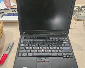 Very old lap top $20