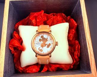 Shinola Runwell DISNEY Mickey 36mm Watch Set- New