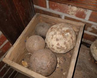 Artillery Projectiles