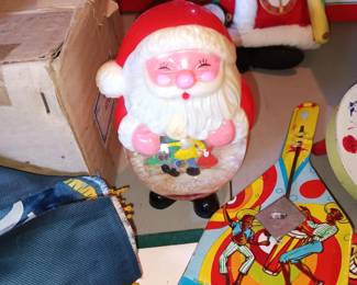 Santa Claus Snow Globe
