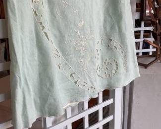 Ann Taylor linen eyelet knee-length pastel green skirt