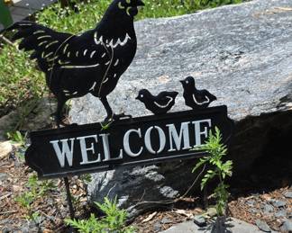 Metal Rooster and Chicks Welcome Sign
