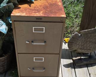 Anderson & Kirk Office Furniture 2-Drawer Metal Filing Cabinet