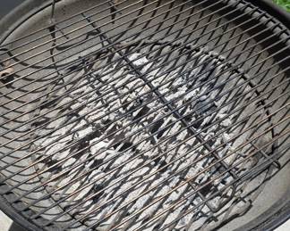 Weber Original Kettle 22" Charcoal Grill