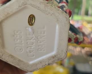 Cracker Barrel 1998 Cottage Creamer