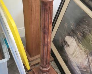 Louis XVI Style Mahogany Pedestal Stand