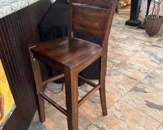 Bar stool