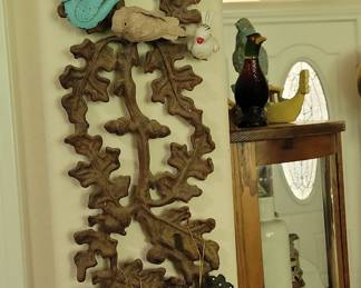 Cast Iron Oak Leaf Garland with Ornaments