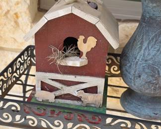 Decorative Barn-Style Birdhouse with Rooster and Farm Animals