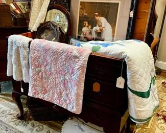 Cedar Chest with Legs, Quilts
