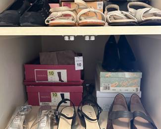 Ladies shoes. 
