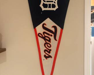 . . . Tiger pennant