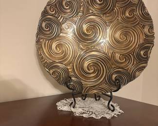 . . . accent plate