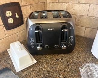 . . . Oster stainless steel four-slice toaster