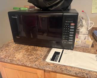. .. countertop microwave