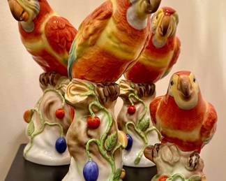 HEREND PARROTS