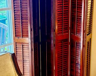 Antique pine shutter screen