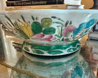 Antique Chinese Tongzhi Hexagonal Footed Bowl Famille