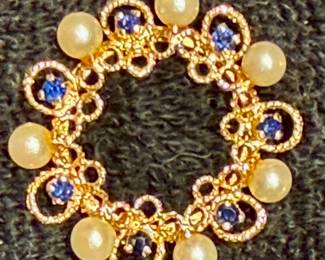 Pearls & Sapphires wreath brooch