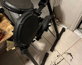 Electronic Drum Set