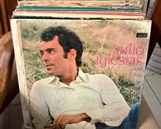 Julio Iglesias "A Flor De Piel" Vinyl Record
