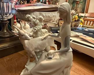 Lladro Porcelain Figurine - Shepherdess with Goat #4570