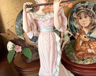 Ballet Dancer Figurine