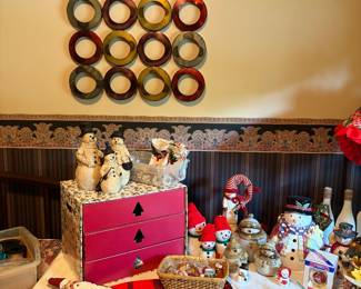 Seasonal decor