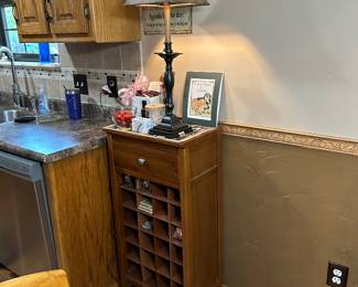 Storage/Cubby table