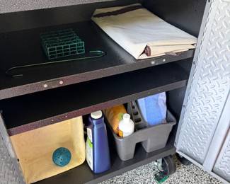 Garage items, cleaning supplies