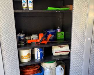 Garage items, hedge trimmer