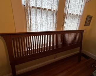 STICKLEY KING SIZE HEADBOARD