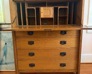 STICKLEY HARVEY ELLIS OAK FALL FRONT DESK