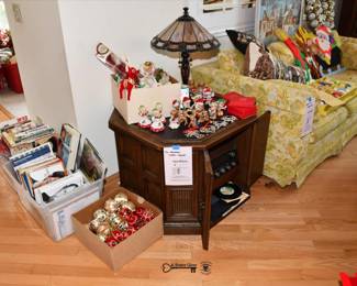 0506Family Room