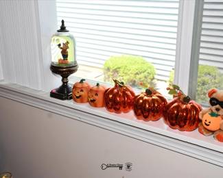 0483Family Room
