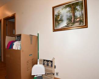 1005Hallway