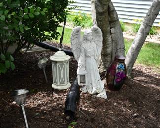 1146Back Yard