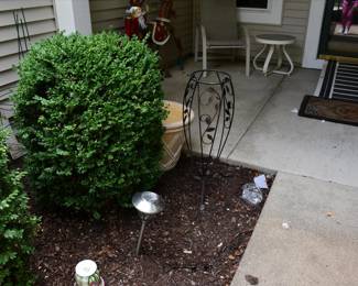 1220Back Yard