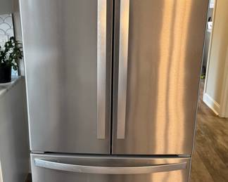 Whirlpool WRF560SMHZ French Door Refrigerator
