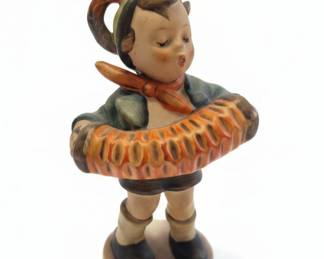 Hummel "Accordion Boy" Figurine #185