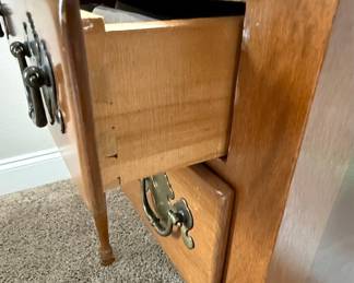Ethan Allen "Baumritter" Side Table