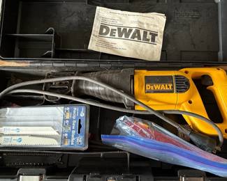 DEWALT DW303M Reciprocating Saw