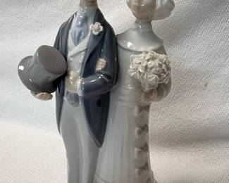 Lladro "Wedding Day" Bride and Groom Figurine #4808
