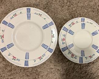 Pfaltzgraff Bonnie Brae Dinner Plates