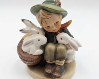 Hummel "Playmates" Figurine