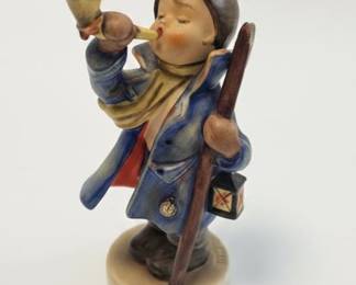 Goebel Hummel "Hear Ye, Hear Ye" Figurine