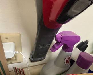 BLACK DECKER Dust Buster .Volt Cordless Handheld Vacuum second image