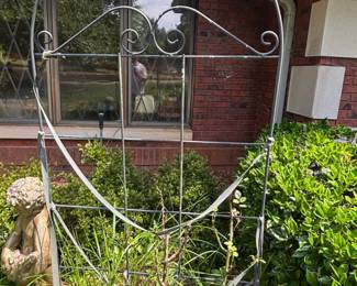 Wrought Iron Garden Trellis with Scrollwork and Circular Top