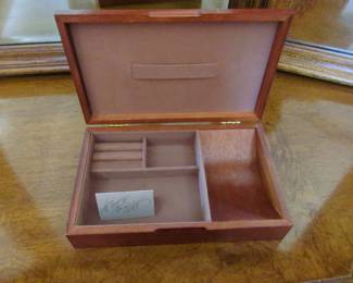 Vintage Thuya Burl Wood Jewelry Box second image