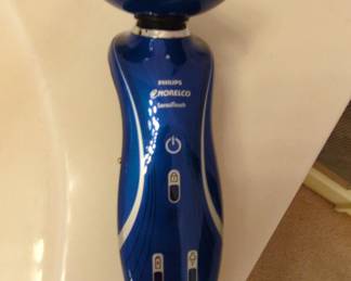 Philips Norelco X or SensoTouch D Electric Shaver